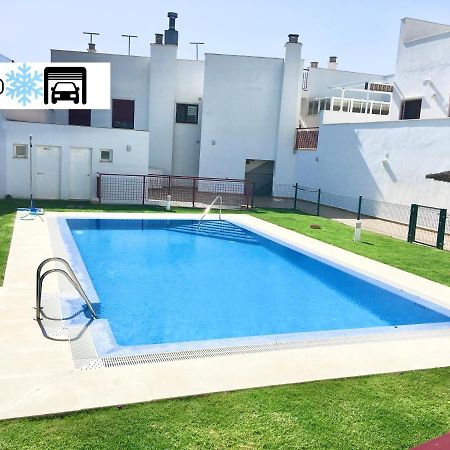 Atico Premium Conil Con 2 Terrazas, Parking, Piscina, Aire Ac Y Wifi -Solo Familias Y Parejas- Διαμέρισμα Conil De La Frontera Εξωτερικό φωτογραφία